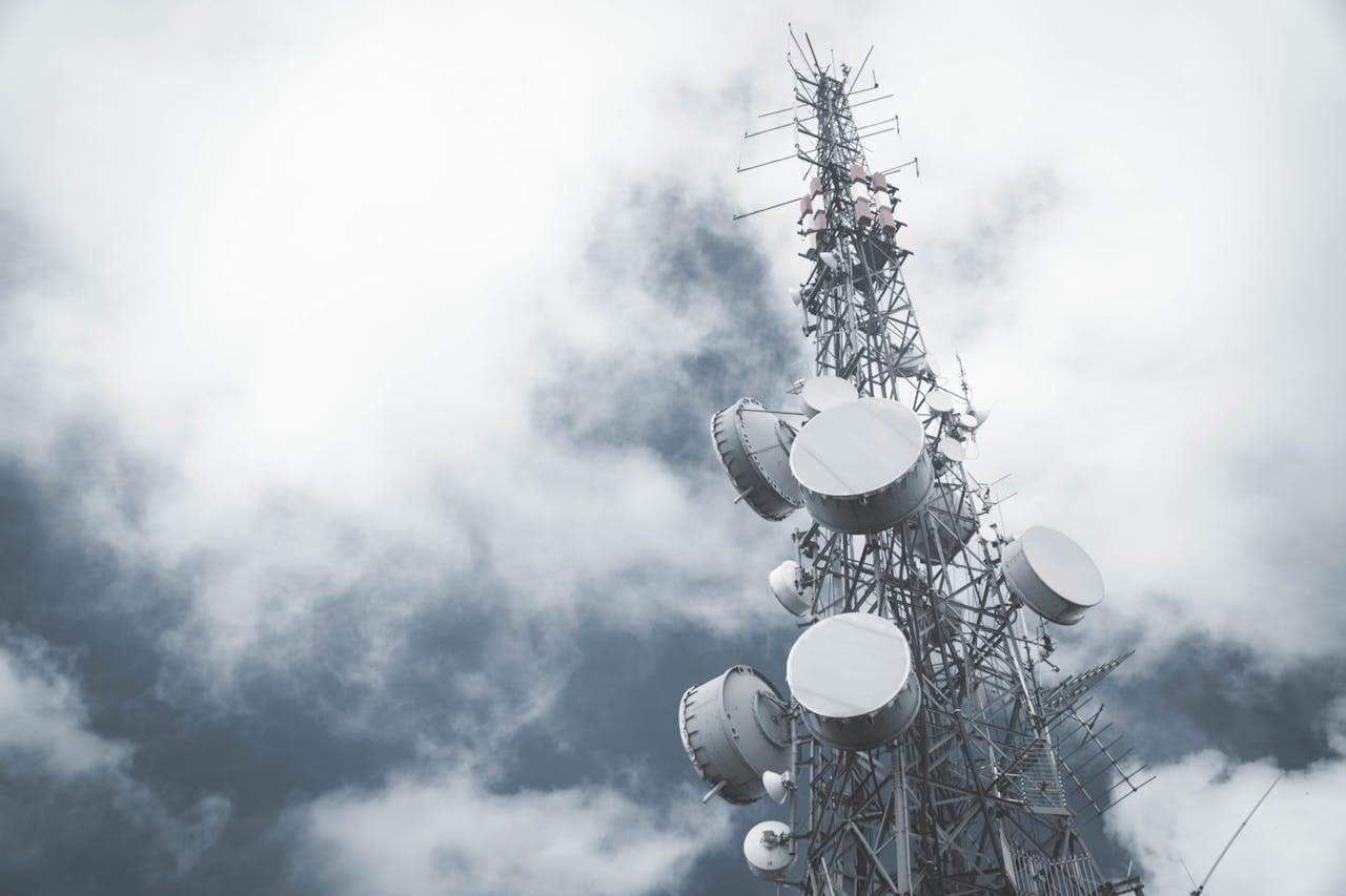perbedaan-dedicated-dan-up-to-bandwidth